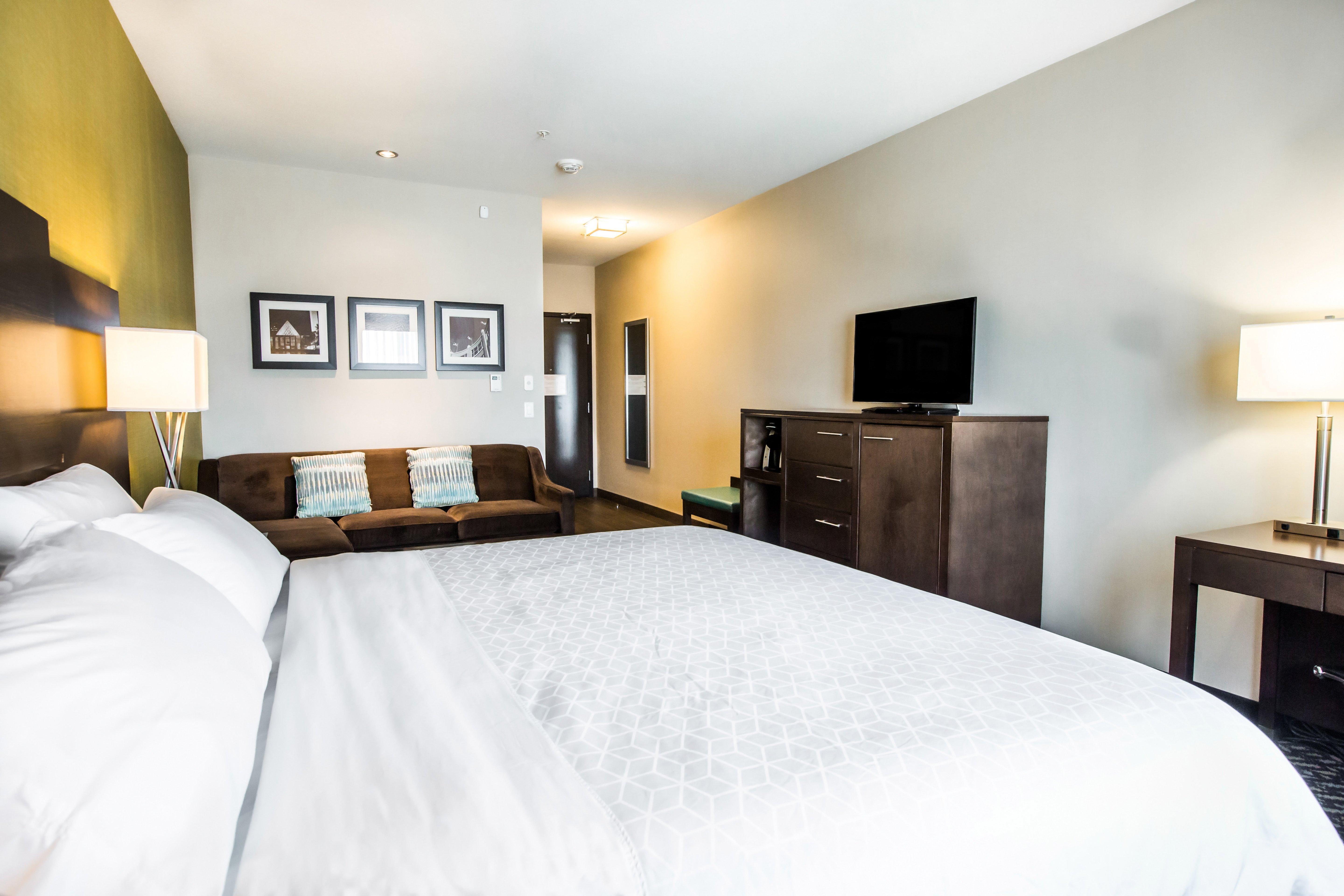 Holiday Inn Express & Suites Spruce Grove - Stony Plain By Ihg Exterior foto