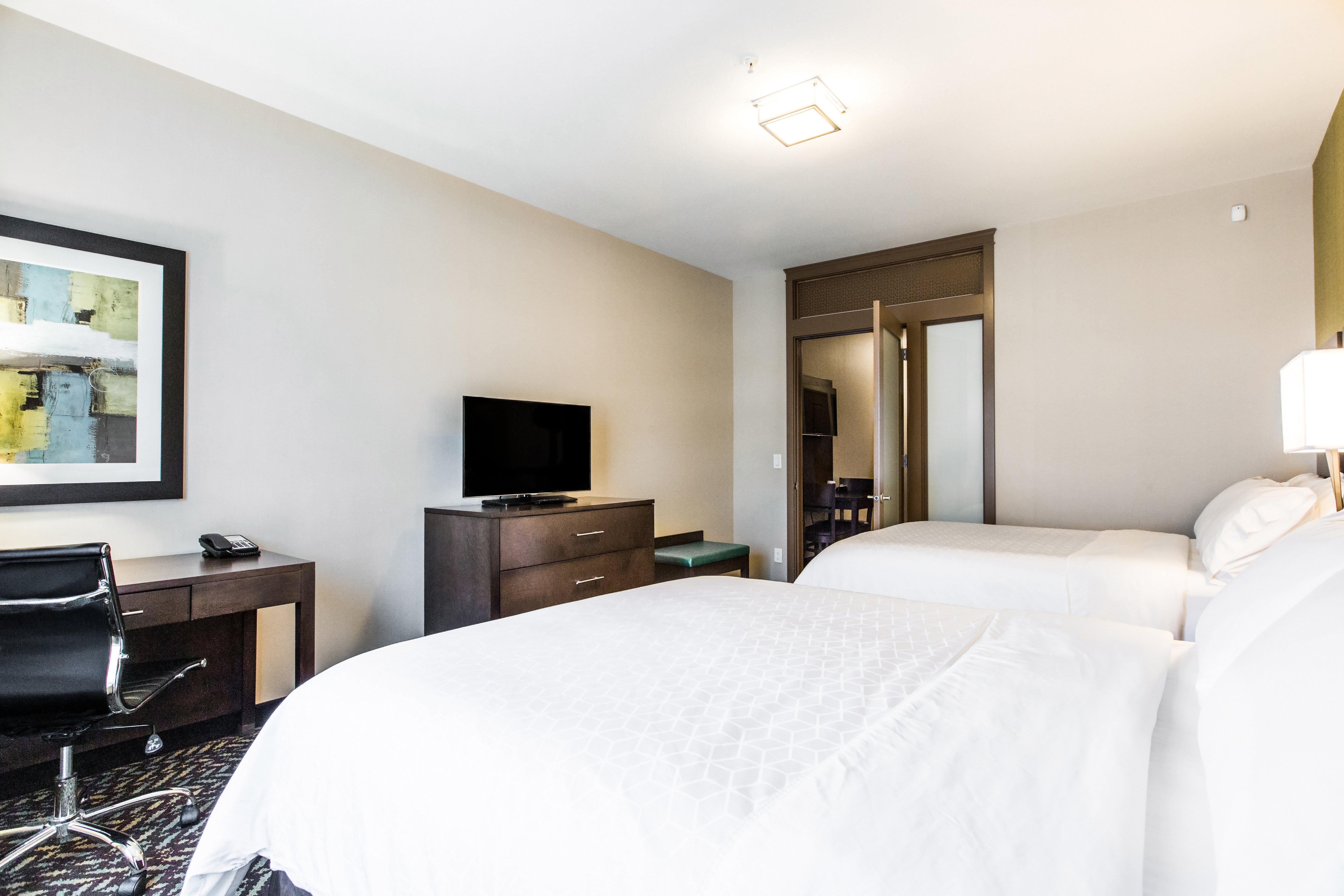 Holiday Inn Express & Suites Spruce Grove - Stony Plain By Ihg Exterior foto